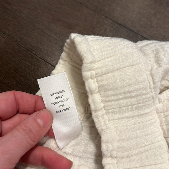 Cream gauzy beach capris from Stitch Fix XL Market and Spruce - Picture 5 of 7